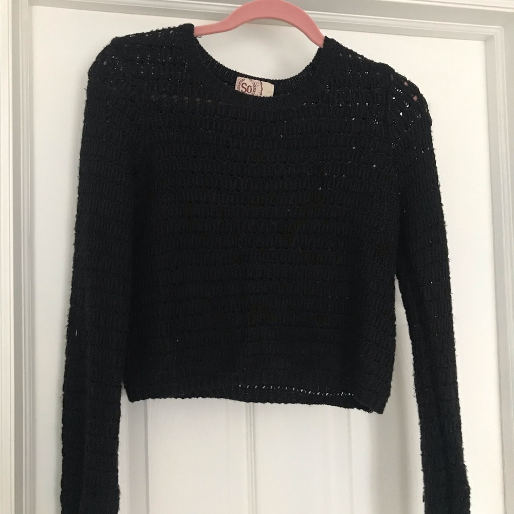 Black cropped sweater
